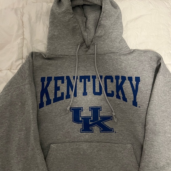 CHAMPION - mens UK sweatshirt, size M, barely worn & in great condition - Picture 2 of 5